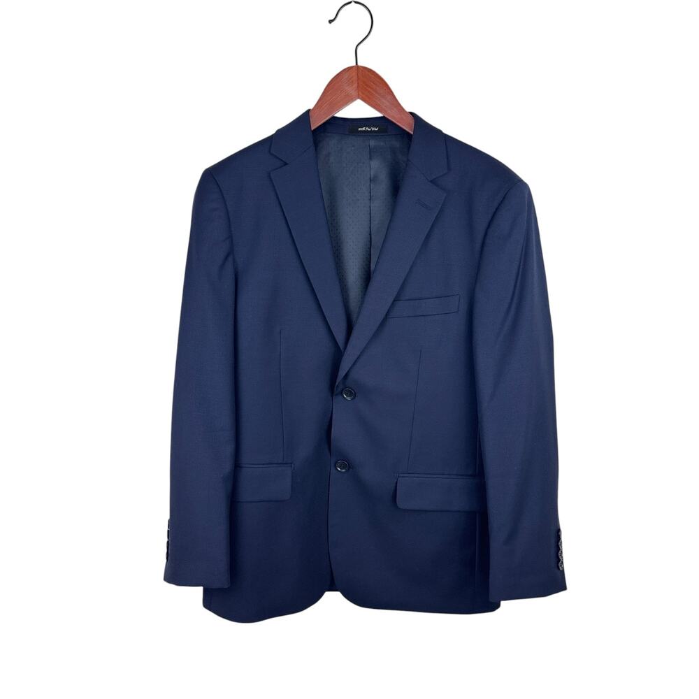 Mantoni Navy Super Fine Virgin Wool Two Button Blazer